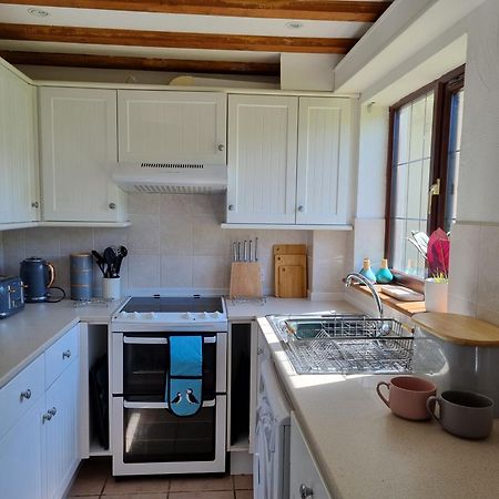 Sandpiper Cottage: Cosy Home Near The Beach Woolacombe Bagian luar foto