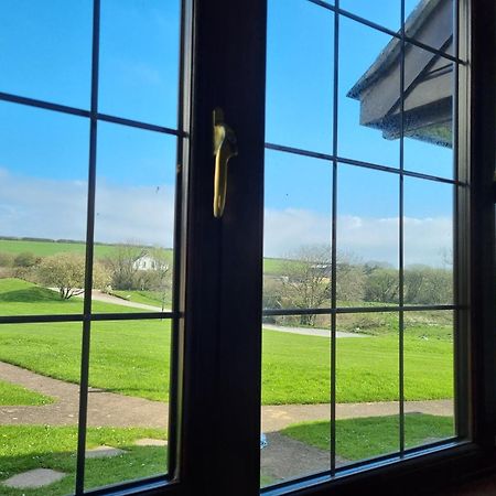Sandpiper Cottage: Cosy Home Near The Beach Woolacombe Bagian luar foto